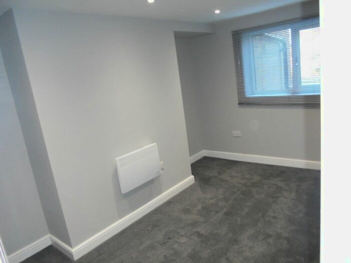 1 Bedroom Flat To Rent In Cross Green Lane, Leeds LS15