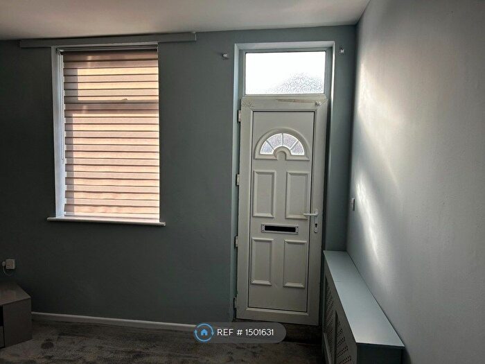 2 Bedroom Flat To Rent In Bridge Street, Normanton, WF6