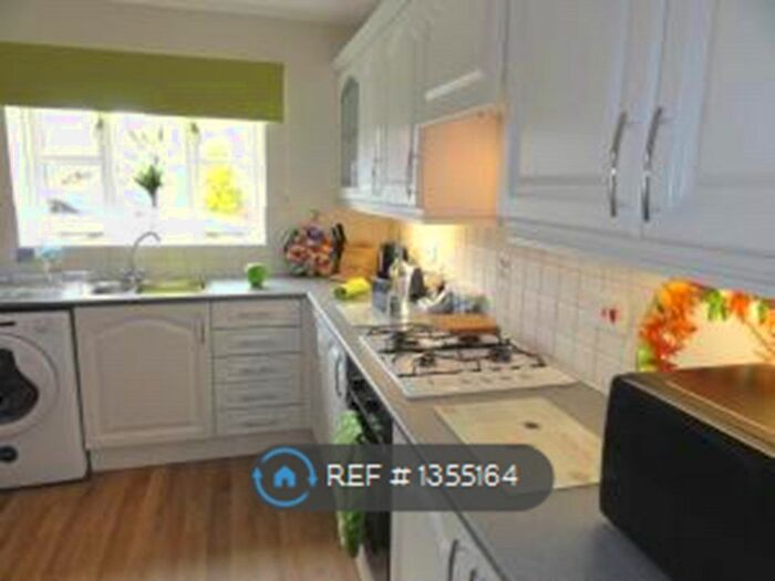 2 Bedroom Semi-Detached House To Rent In Meadowside Mews, Chester, CH1
