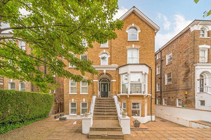 1 Bedroom Flat For Sale In Manor Park, London, SE13