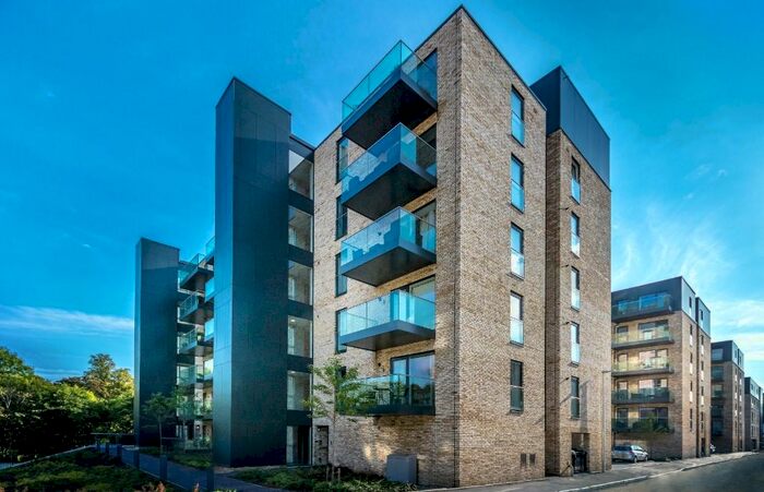 2 Bedroom Flat To Rent In Hamilton Gardens, Glasgow, G12