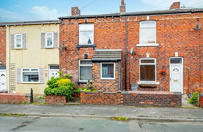 2 Bedroom Terraced House For Sale In Carlton Street, Wakefield, WF4