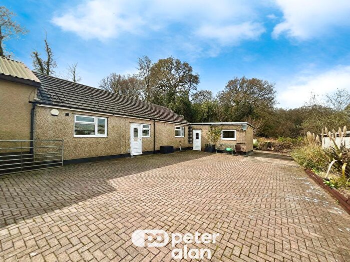 2 Bedroom Bungalow To Rent In Rogerstone, Newport, NP10