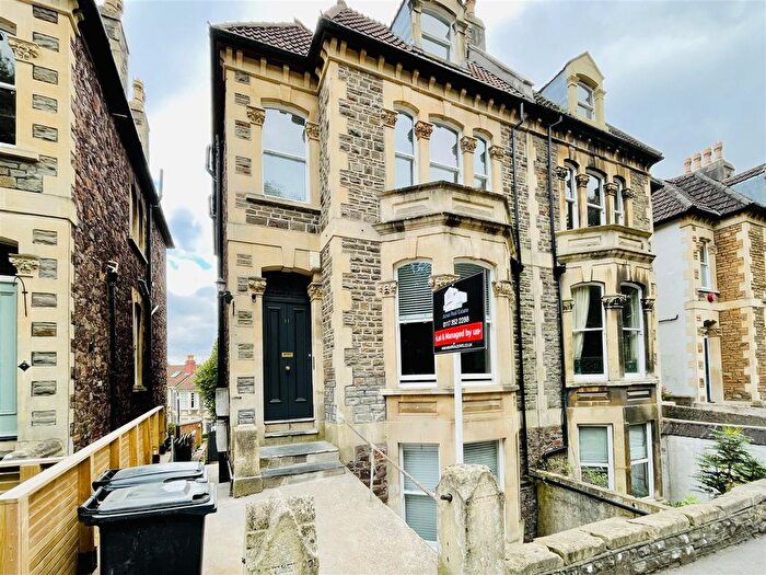 2 Bedroom Flat To Rent In Randall Road, Clifton, Bristol, BS8