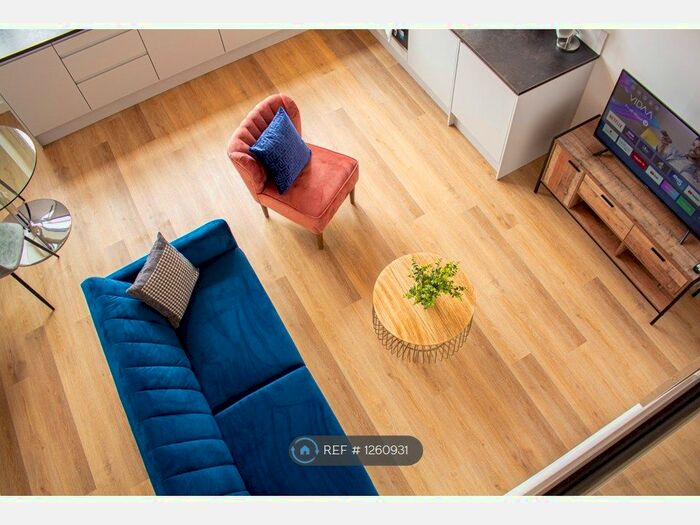 1 Bedroom Flat To Rent In Metro Court, West Bromwich, B70