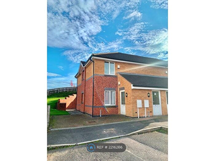 1 Bedroom Maisonette To Rent In Birkland Street, Mansfield, NG18