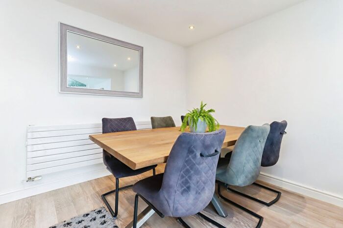 4 Bedroom Detached House For Sale In St. Annes Drive, Morda, Oswestry, Shropshire, SY10