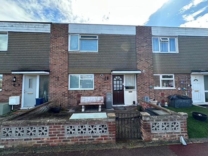 2 Bedroom Terraced House For Sale In Audleys Close, Southend-On-Sea, Essex, SS2