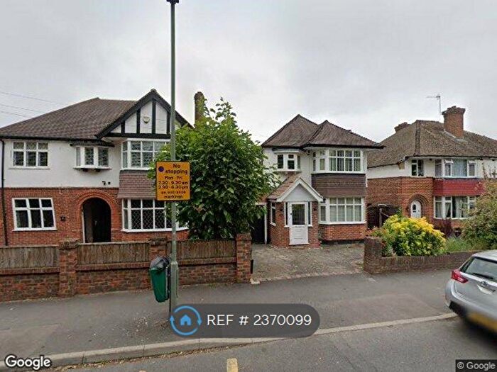 4 Bedroom Detached House To Rent In Warren Road, Orpington, BR6