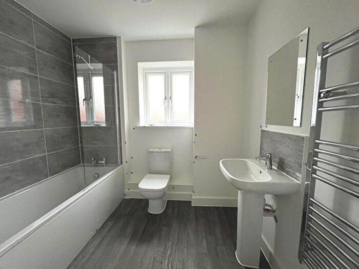 1 Bedroom Flat For Sale In Mendham Lane, Harleston, IP20
