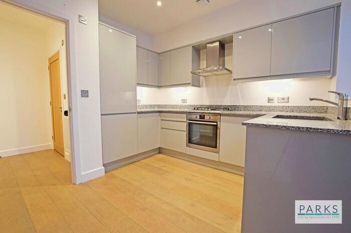 2 Bedroom Flat To Rent In Providence Place, Brighton, East Sussex, BN1