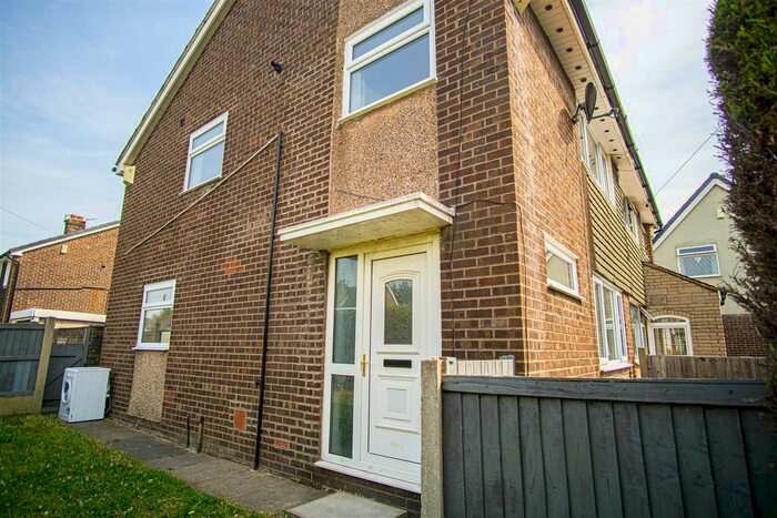 3 Bedroom Semi-Detached House To Rent In Longfield, Fulwood, Preston, PR2