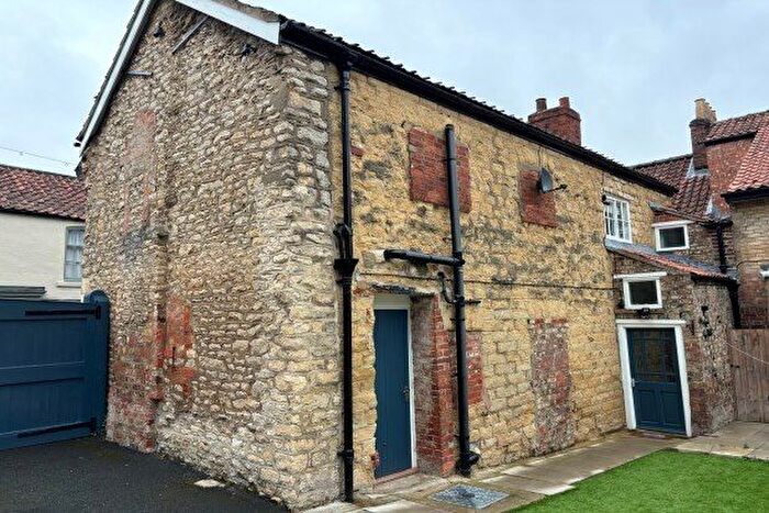 2 Bedroom Flat To Rent In St. Michael Street, Malton, YO17