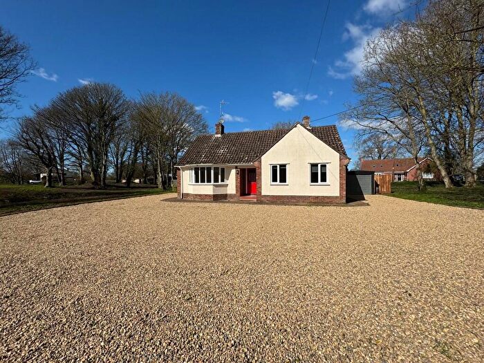 3 Bedroom Detached Bungalow To Rent In Hunston Road, Badwell Ash, Bury St. Edmunds, IP31