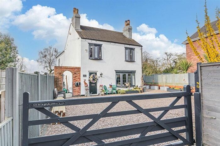 4 Bedroom Detached House For Sale In Main Street, Brinsley, Nottingham, NG16