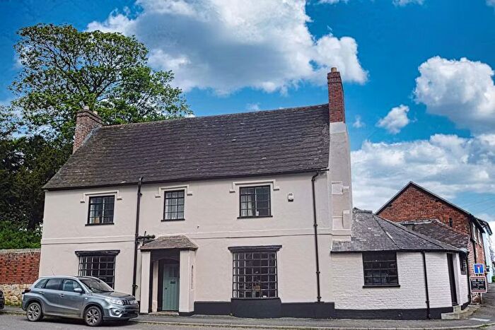 5 Bedroom Detached House For Sale In Dorrington, Shrewsbury, SY5