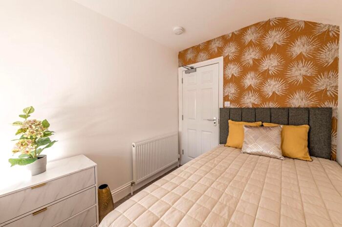 1 Bedroom House To Rent In Queenshill Road, Bristol, BS4