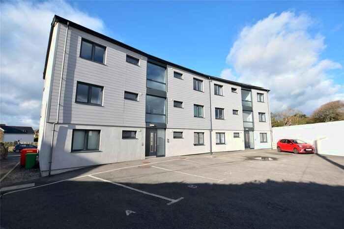 2 Bedroom Flat To Rent In Flexbury Park, Bude EX23