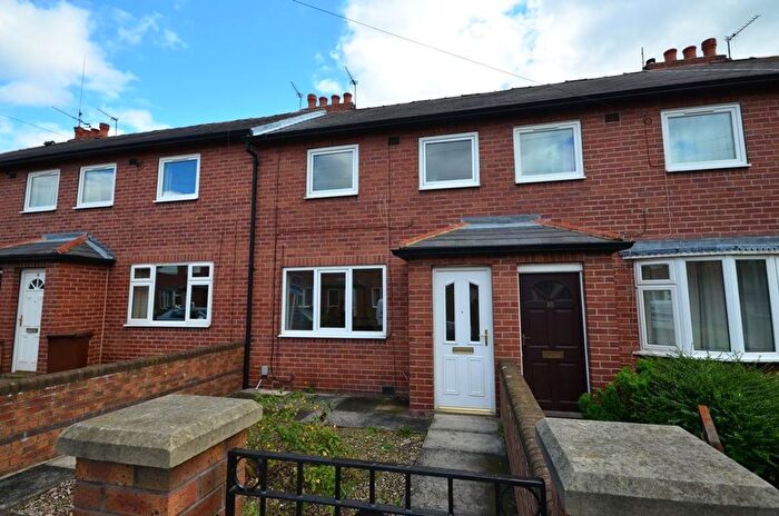 3 Bedroom Terraced House To Rent In Gregory Road, Castleford, WF10