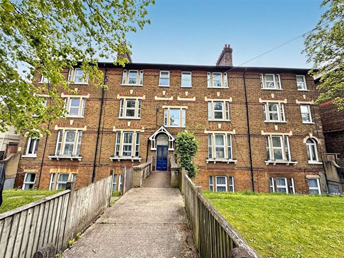 1 Bedroom Flat To Rent In Lansdowne Road, Croydon, CR0