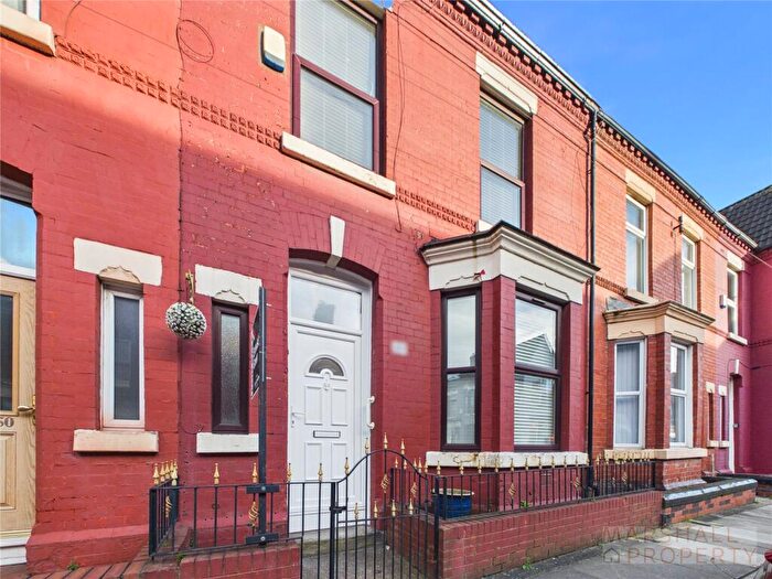 3 Bedroom Terraced House To Rent In Esher Road, Kensington, L6