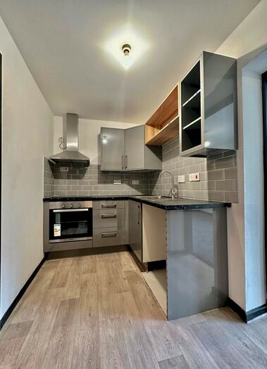 2 Bedroom Flat To Rent In Worlds End Lane, Quinton, B32