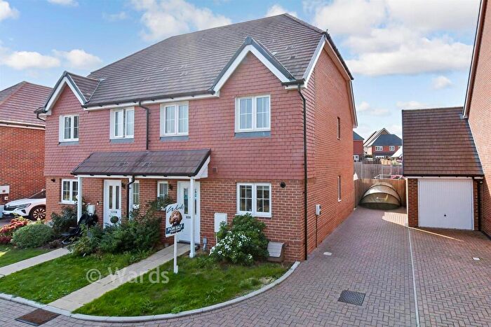 3 Bedroom Semi-Detached House For Sale In Weavering Court, Coxheath, Maidstone, Kent, ME17