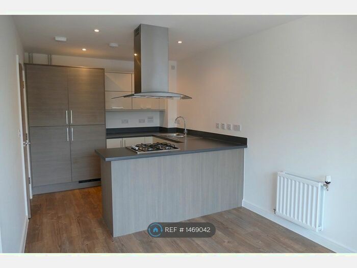 1 Bedroom Flat To Rent In Watson Heights, Chelmsford, CM1