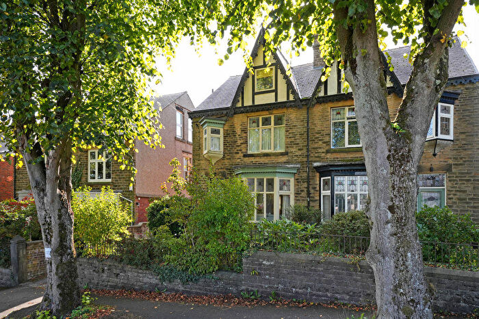 3 Bedroom Semi-Detached House For Sale In Cairns Road, Crosspool, Sheffield, S10