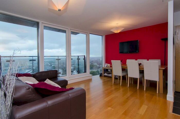 2 Bedroom Flat To Rent In Angel Lane, Stratford, London, E15