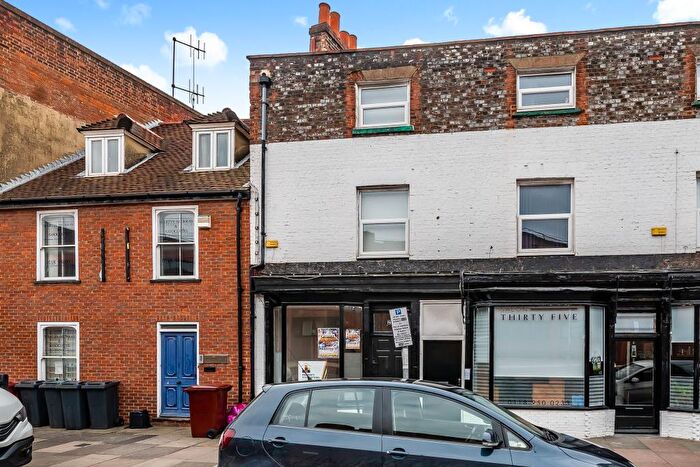 Apartment To Rent In Castle Street, Reading, RG1