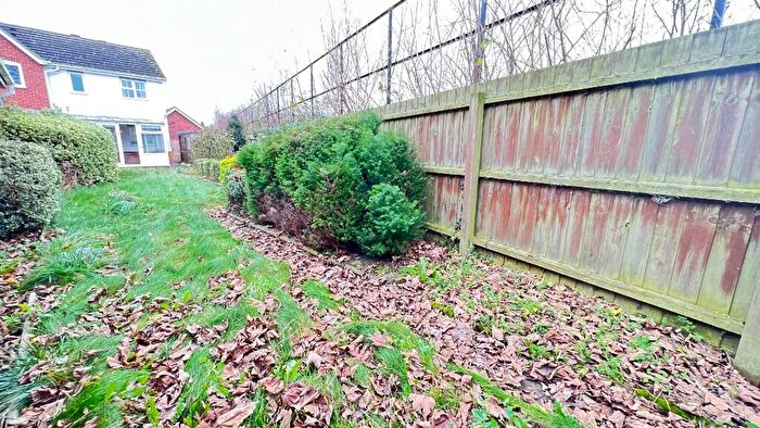 2 Bedroom End Of Terrace House For Sale In Camargue Drive, March, Cambridgeshire, PE15