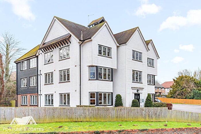 1 Bedroom Flat For Sale In Churchgate Court, Harlow, CM17