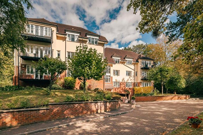 2 Bedroom Flat For Sale In Plough Lane, Bylands Court, CR8