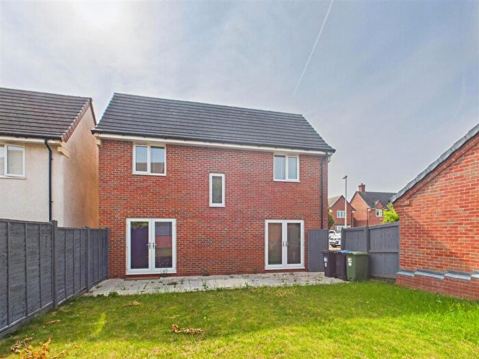 3 Bedroom Detached House For Sale In Jackson Avenue, Bishops Tachbrook * Vacant & No Upward Chain *, CV33