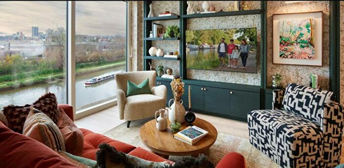 2 Bedroom Apartment For Sale In Waterview House, Grand Union, Wembley, HA0