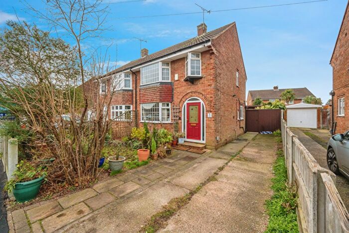 3 Bedroom Semi Detached House For Sale In Clifton Drive, Mickleover, Derby, DE3