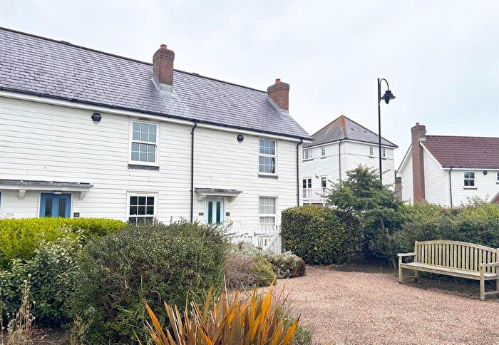 2 Bedroom Semi-Detached House For Sale In Whitesand Drive, Camber, TN31