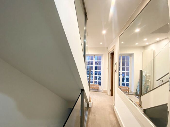 4 Bedroom Flat To Rent In Wheatley Street, London, W1G