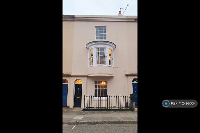 2 Bedroom Terraced House To Rent In Bernard Street, Southampton, SO14