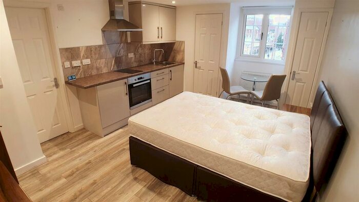 Studio To Rent In Castle Street, Dudley, DY1