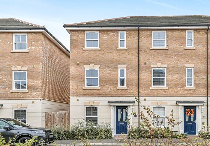 4 Bedroom End Terrace House For Sale In Woodlands Park Drive, Dunmow, Essex, CM6