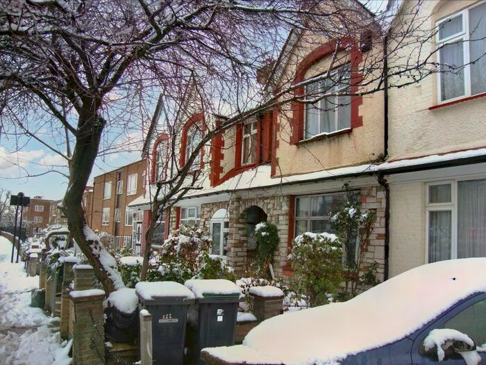 1 Bedroom Flat To Rent In Great Cambridge Road, London, N17