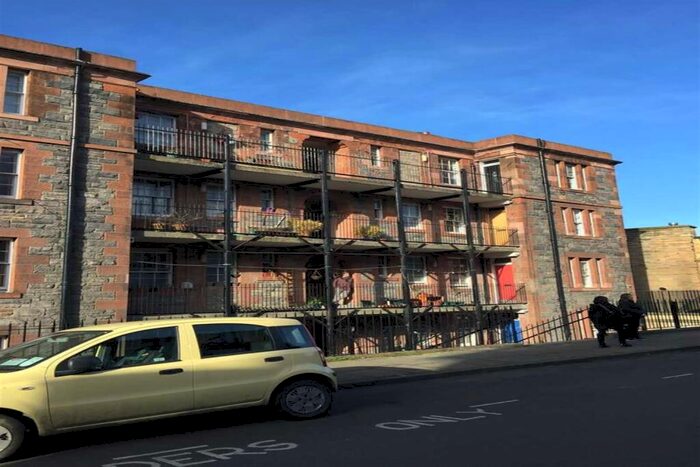 1 Bedroom Flat To Rent In High School Yards, EH1