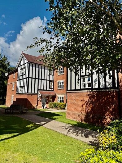 1 Bedroom Flat To Rent In St. Johns Road, East Grinstead, RH19