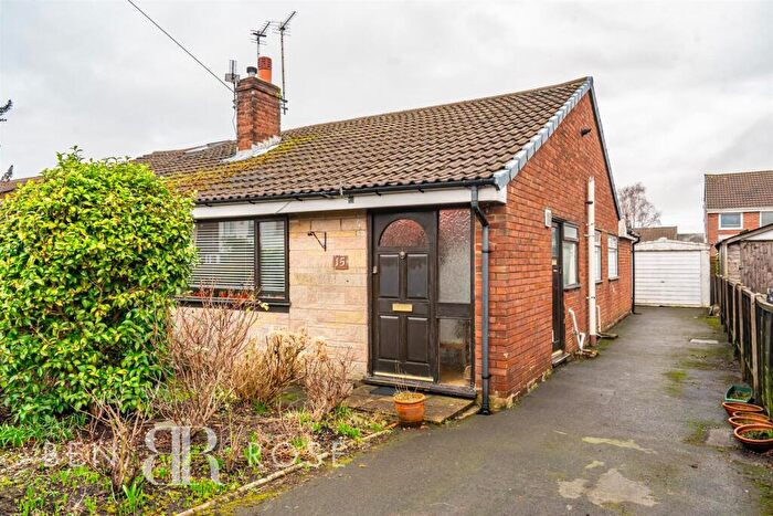 3 Bedroom Semi-Detached Bungalow For Sale In Mintholme Avenue, Hoghton, Preston, PR5