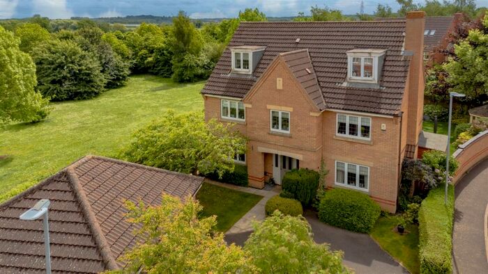 5 Bedroom Detached House For Sale In Sculthorpe Close, Oakham, Rutland, LE15