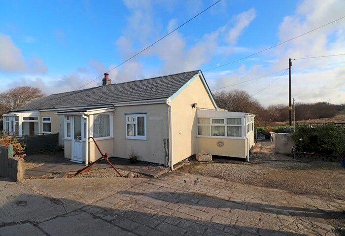 2 Bedroom Bungalow For Sale In Holsworthy EX22