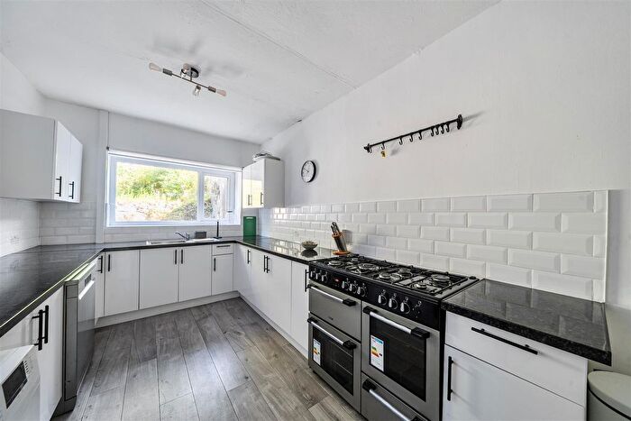 3 Bedroom Terraced House For Sale In Hanover Street, Swansea, SA1