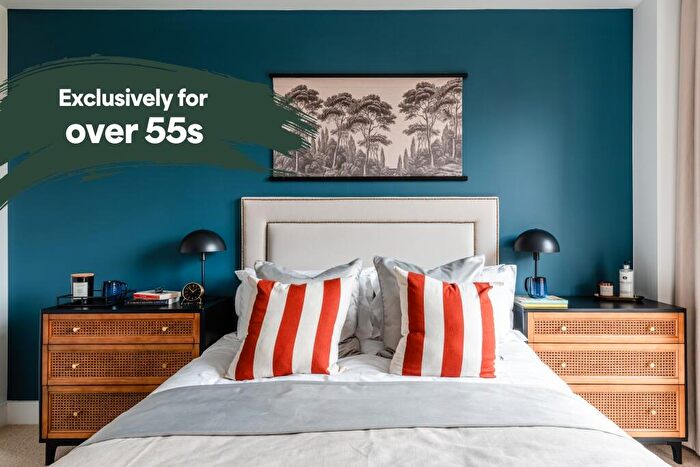 1 Bedroom Apartment For Sale In Park Rise, Sunrise Avenue, Hornchurch, London, RM12